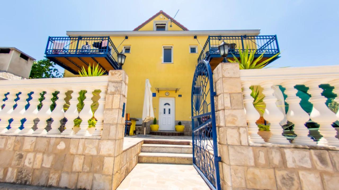 Planikovica Apartments Trogir Buitenkant foto