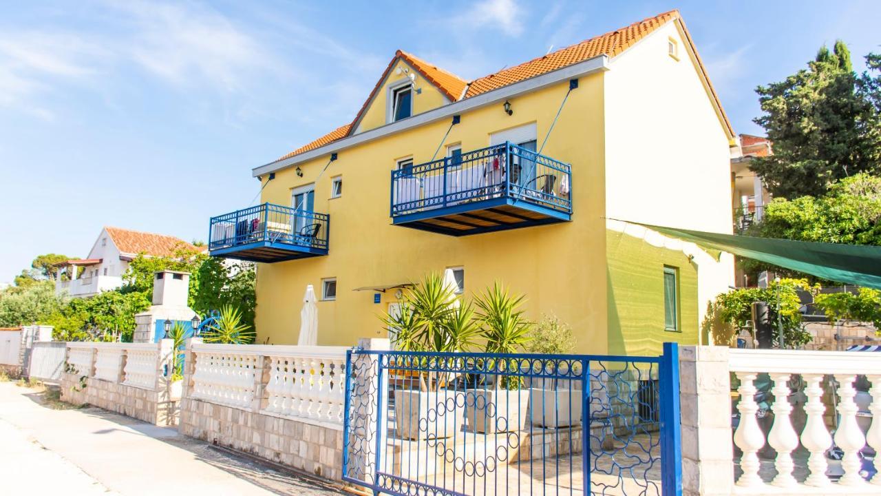 Planikovica Apartments Trogir Buitenkant foto