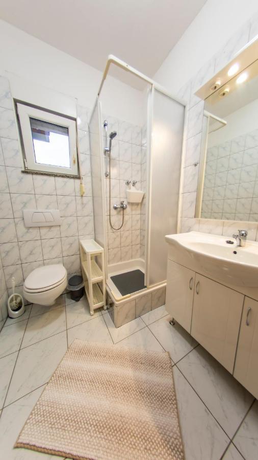 Planikovica Apartments Trogir Buitenkant foto