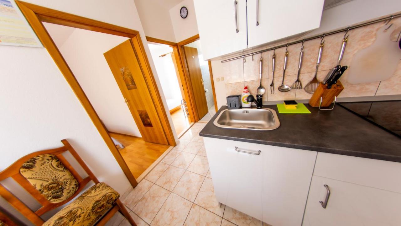 Planikovica Apartments Trogir Buitenkant foto